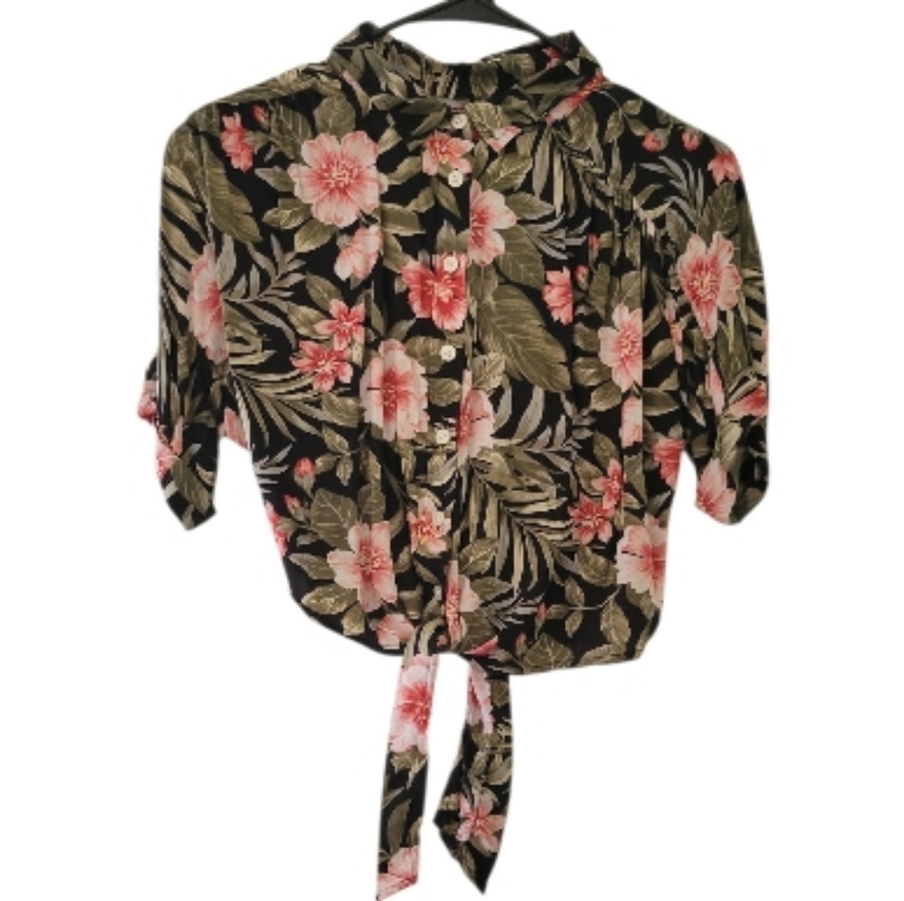 American Eagle Floral Short Sleeve Button Up Blouse Size XS